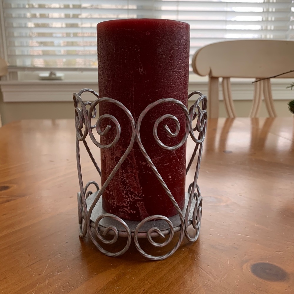 Metal silver candle holder